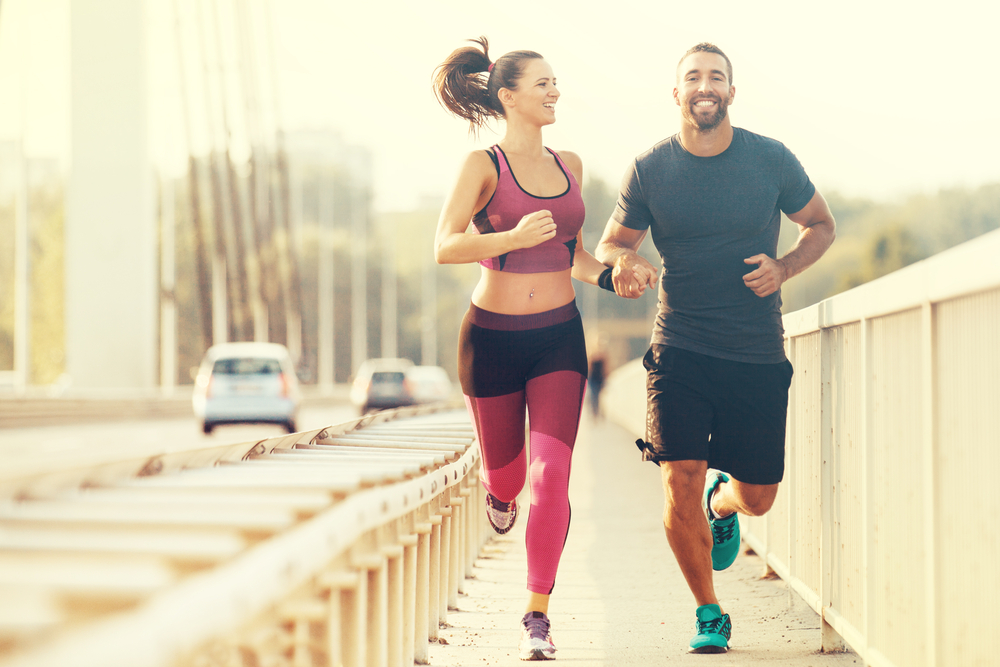 couple sharing a morning run