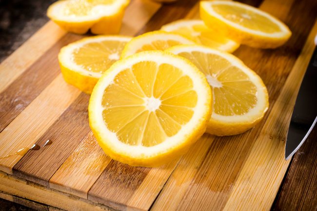 yellow lemon slices